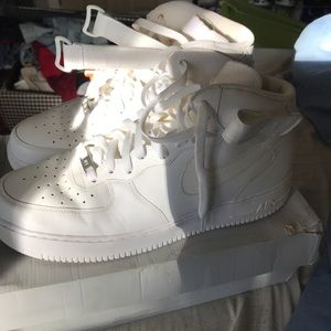 Air Force One Size 12